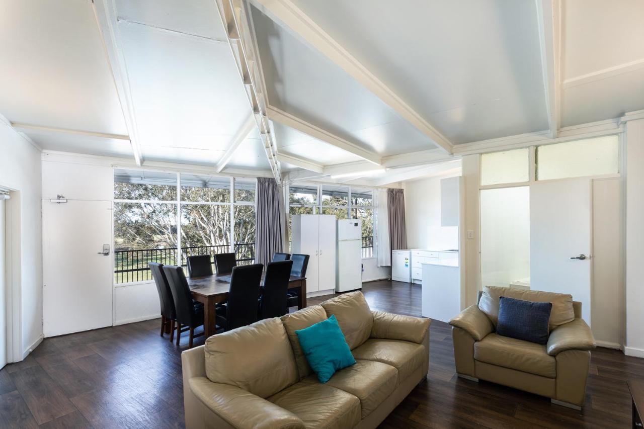 Rivers Apartments Motel Sale Gippsland Exterior photo