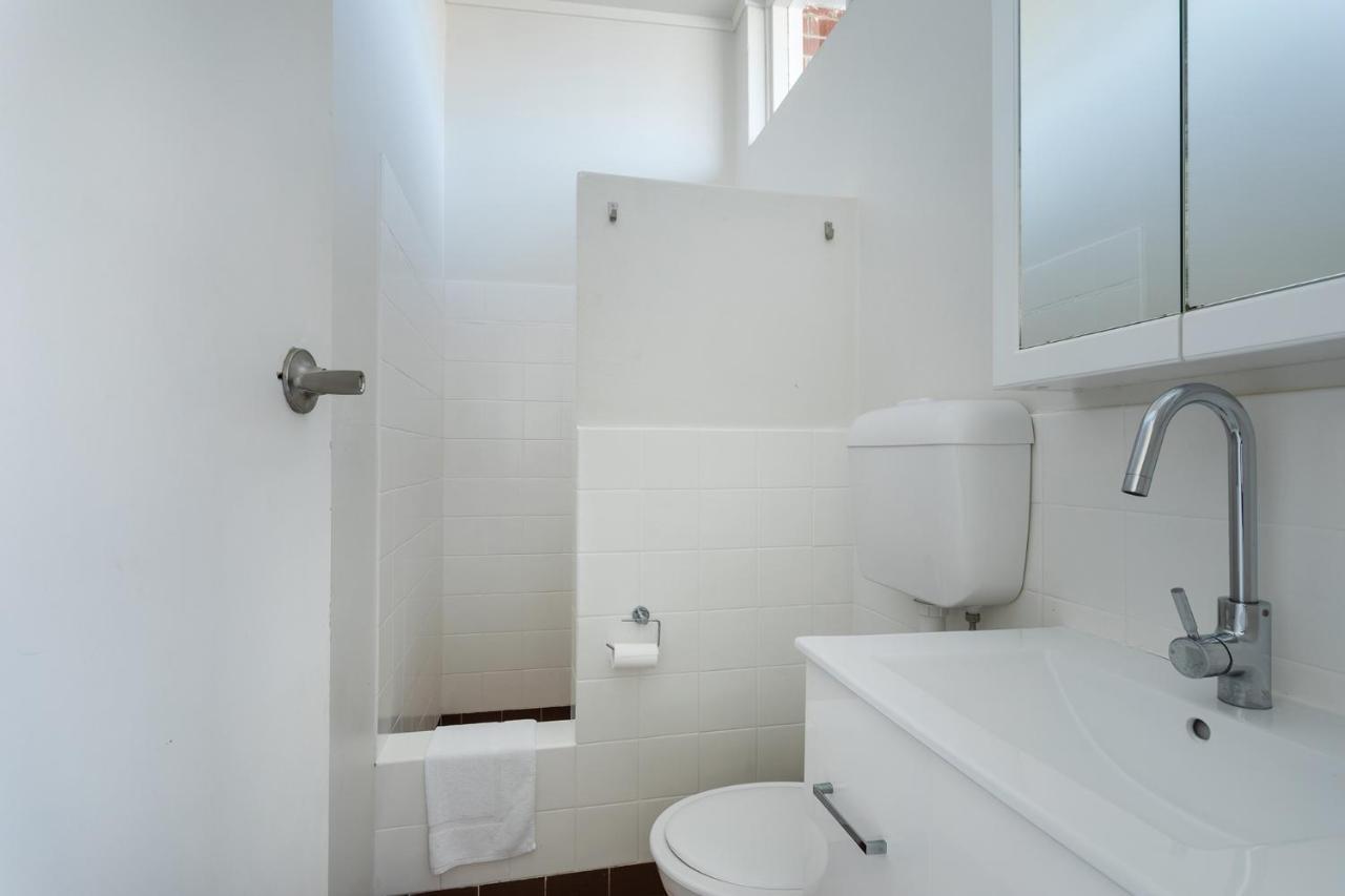 Rivers Apartments Motel Sale Gippsland Exterior photo