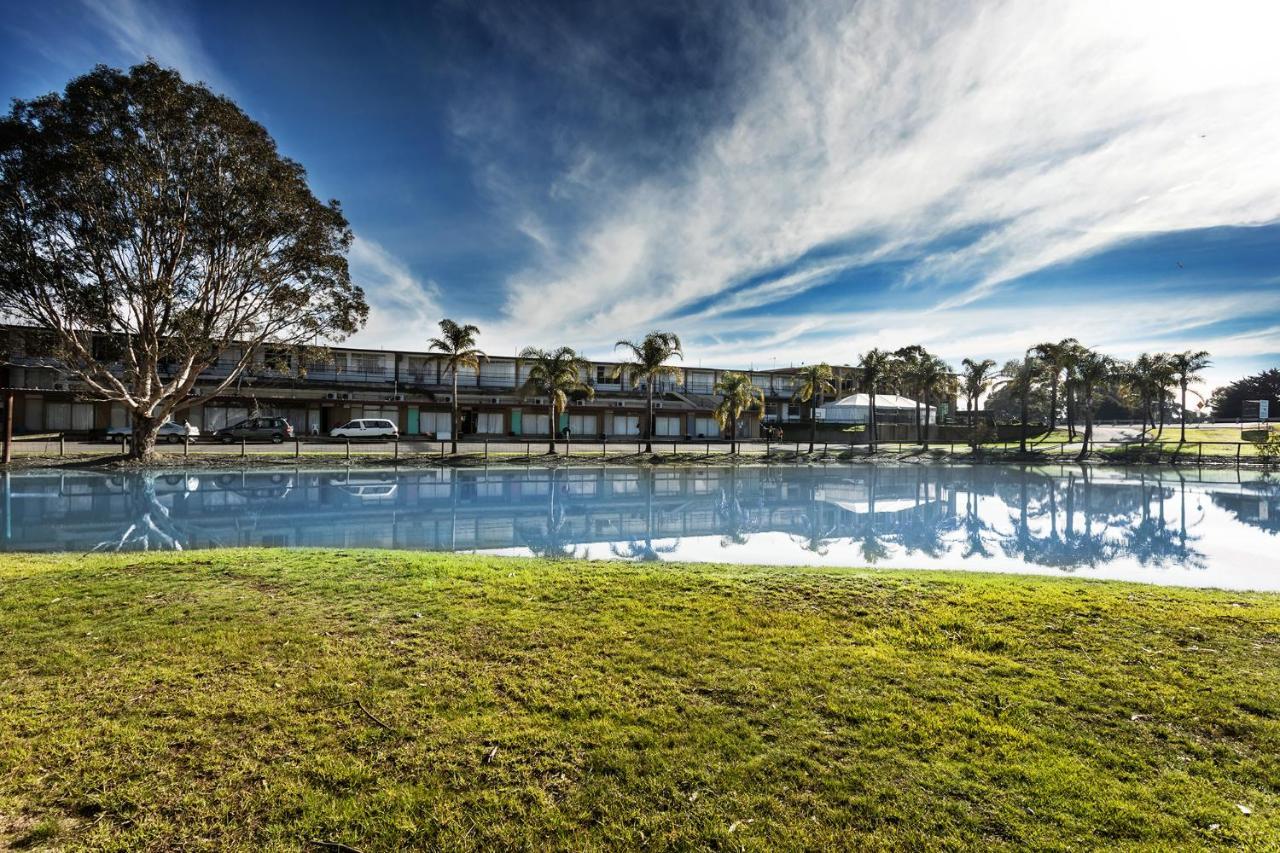 Rivers Apartments Motel Sale Gippsland Exterior photo